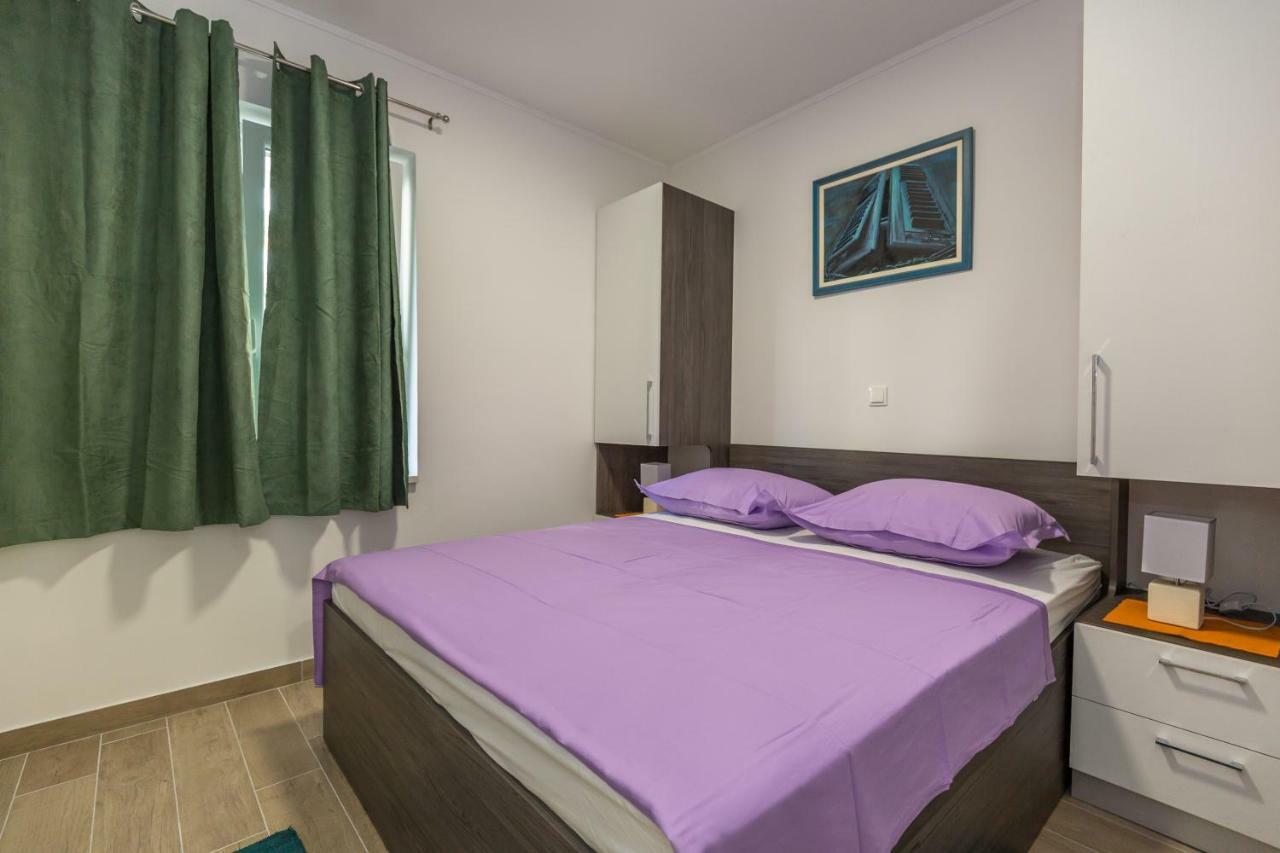Acoustic Apartment Makarska Exterior photo